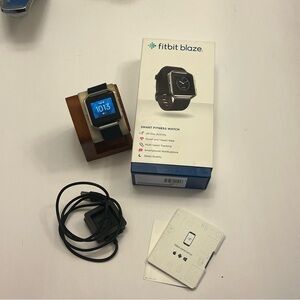 Fitbit Blaze (full set, box, papers, charger)